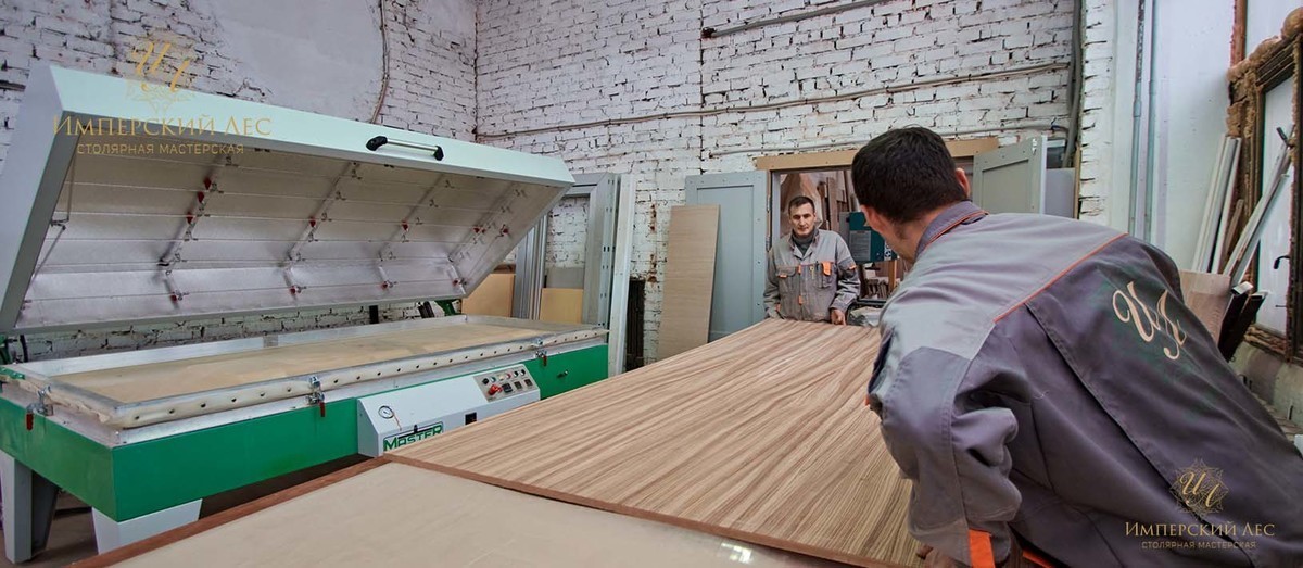 Мебель и интерьеры из массива дерева от производителя в Москве