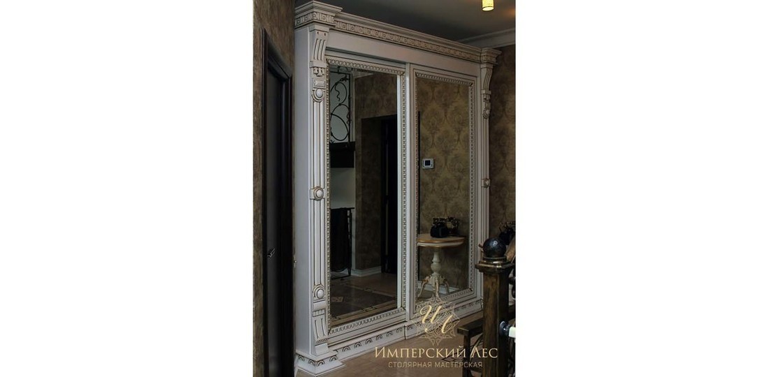 Шкафы "Венето" с зеркалами в стиле рококо