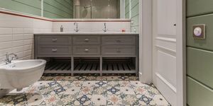 Тумба напольная под две раковины для ванной комнаты